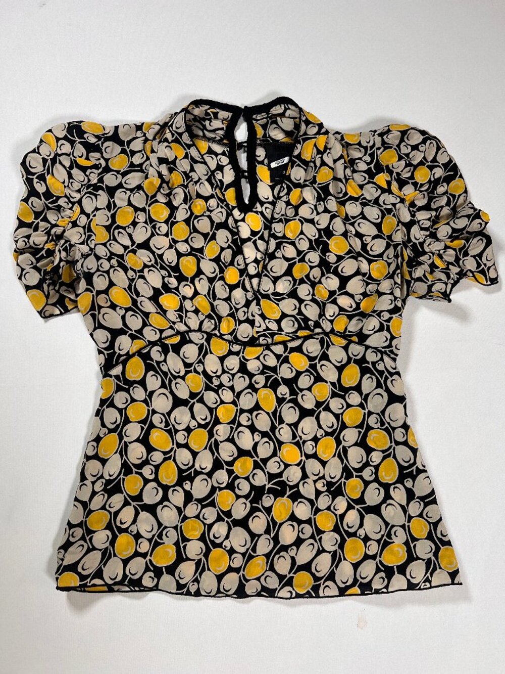 ANNA SUI Yellow Silk Printed Puff Sleeve Keyhole Blouse 4
